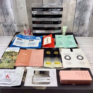 NIB Sephora Beauty Insider Beauty Bundle 14 Piece Sample Set.
